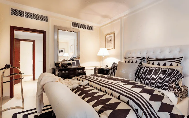 كيفية اختيار ديكور المنزل: 7 قواعد أساسية لبيت أنيق ومتناغم 3 3 2 11zon 14