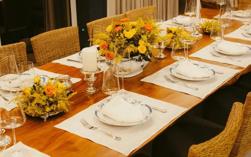 أفكار مميزة لتزيين طاولة الطعام في عيد الفطر والأضحى 8 6 6 11zon 13