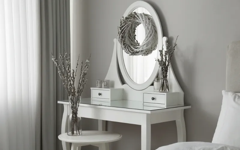 طاولة مكياج كيف تختاريها، وتختاري مكانها؟ واقتراحات لأفضل التصاميم 12 7 6 11zon 10